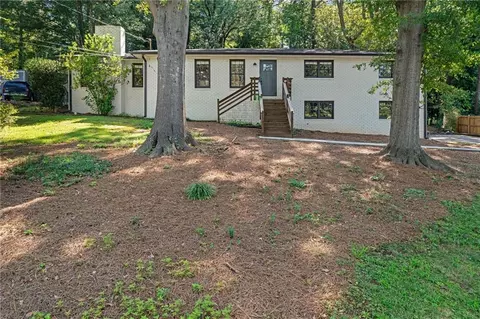 3924 Devonshire Dr, Marietta, GA 30066