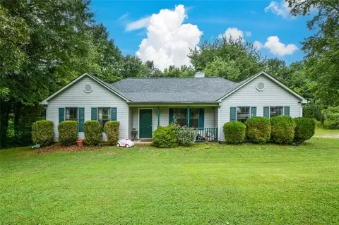 2795 Herrington Dr, Norcross, GA 30071