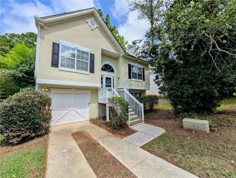 5827 Highgrove Dr, Atlanta, GA 30349