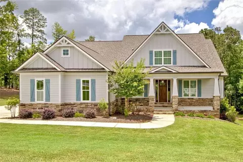 110 Lapis Lake Pt, Fayetteville, GA 30215
