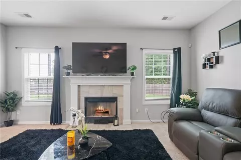 Living - 105 E River Cane Run, Perry, GA 31069 photo 2 of 2