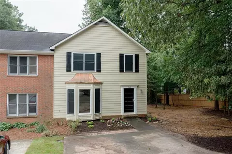 1848 Cooper Lake Dr SE, Smyrna, GA 30080