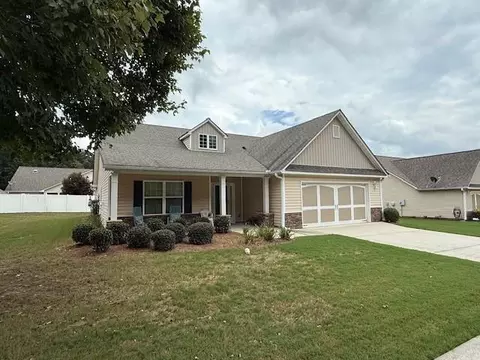 245 Briarcrest Dr, Jefferson, GA 30549