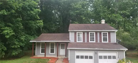 991 Park Creek Cir, Lawrenceville, GA 30044