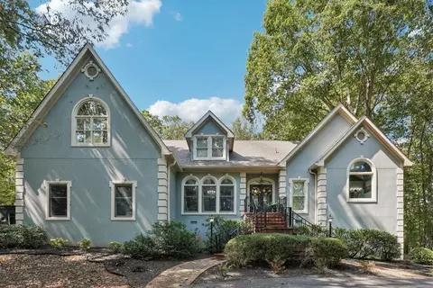 5767 W Phillips Mill Rd, Douglasville, GA 30135