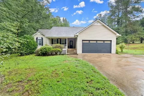 34 Two Brothers Trl, Lavonia, GA 30553