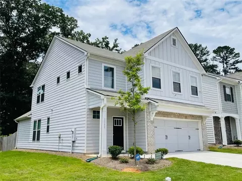 2939 Cottage Ln, College Park, GA 30337