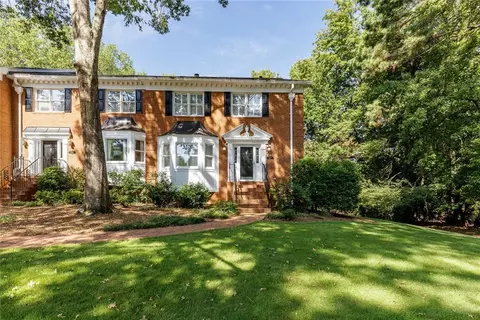 5377 Trentham Dr, Dunwoody, GA 30338