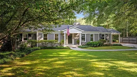 3399 Heartwood Ln, Atlanta, GA 30340