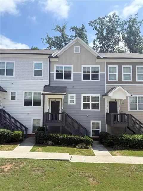 3833 Oxford Cir, Atlanta, GA 30340