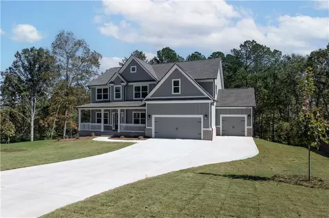 1081 Hawthorn Ct, Loganville, GA 30052