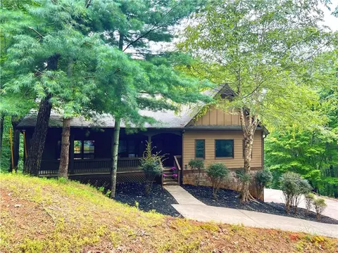 645 Coffey Cove Dr, Jasper, GA 30143