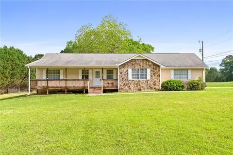 873 Austin Rd, Newnan, GA 30263