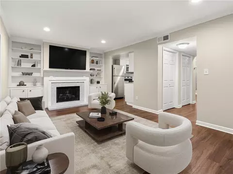 95 Ivy Trl NE, Atlanta, GA 30342