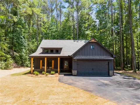Exterior - 48 Paschal St, Temple, GA 30179 photo 5 of 12