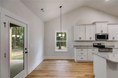 Entry Way - 48 Paschal St, Temple, GA 30179 photo 5 of 7