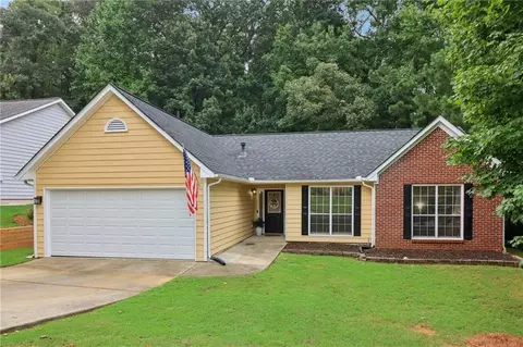 211 Clarion Rd, Lawrenceville, GA 30043