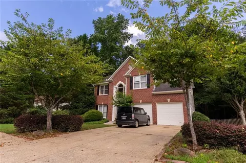 1028 Deer Hollow Dr, Woodstock, GA 30189