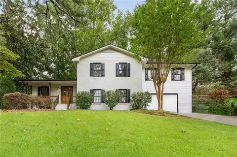 3844 Lake Dr SE, Smyrna, GA 30082
