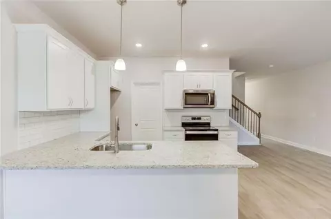 6330 Pine Ridge Pt, Lula, GA 30554 photo 10