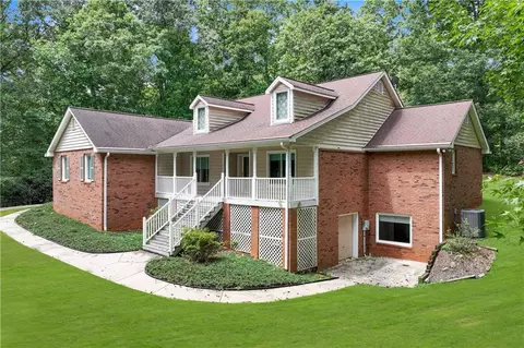 7635 Saddle Creek Trl, Gainesville, GA 30506