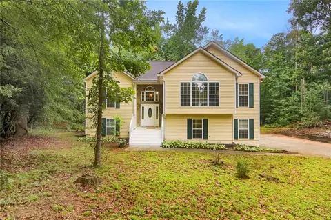 5355 Brookshire Ct, Douglasville, GA 30135