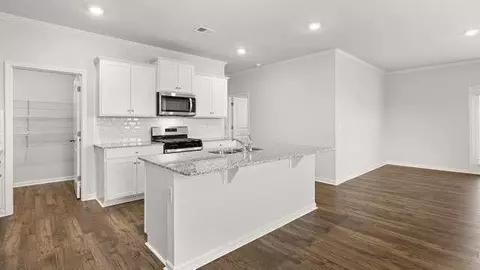 6096 Knickerbocker St, Mableton, GA 30126