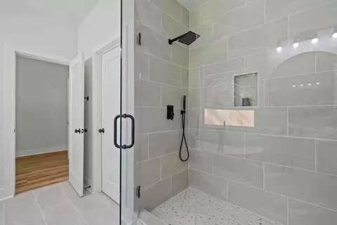 Entry Way - 233 Fenner Rd, Jackson, GA 30233 photo 1 of 1