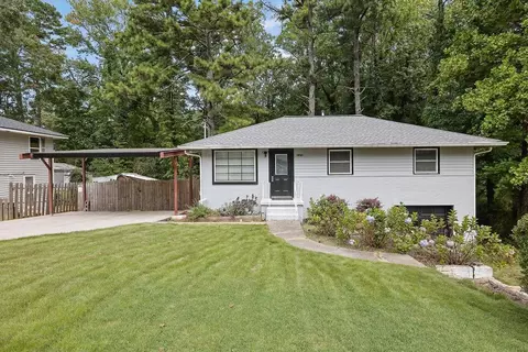 2372 Woodland Dr NW, Kennesaw, GA 30152
