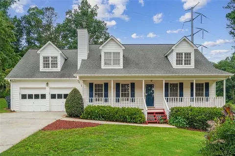 1624 Glenfield Dr, Lawrenceville, GA 30043