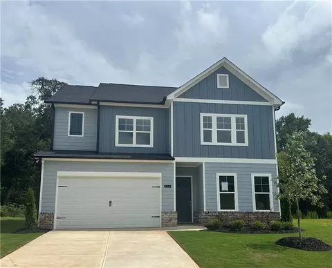 124 Ruby Robin Dr, Jefferson, GA 30549