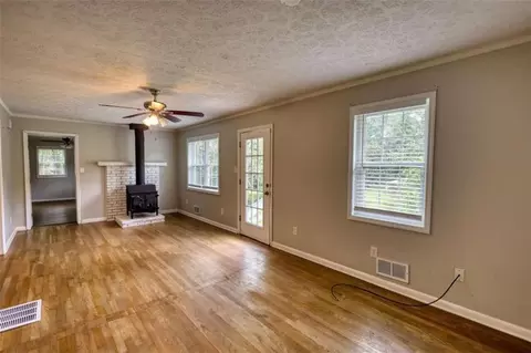 55 Sears Rd, Covington, GA 30016 photo 8