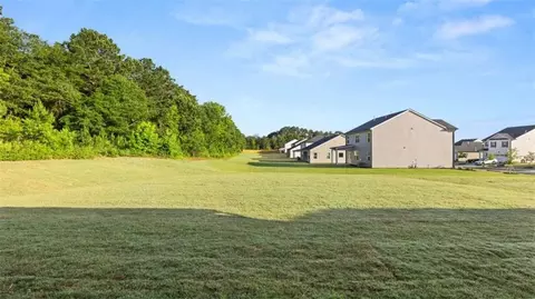 369 Abbott Rd, Statham, GA 30666 photo 3