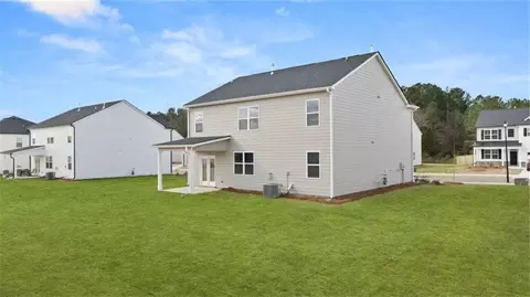 351 Abbott Rd, Statham, GA 30666 photo 2