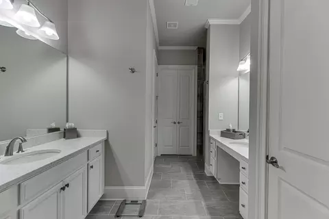 Entry Way - 5890 Overlook Rdg, Suwanee, GA 30024 photo 3 of 6