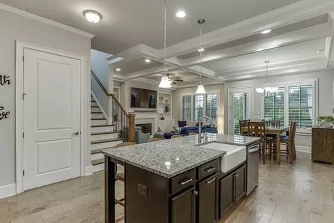 Kitchen - 5890 Overlook Rdg, Suwanee, GA 30024 photo 6 of 6