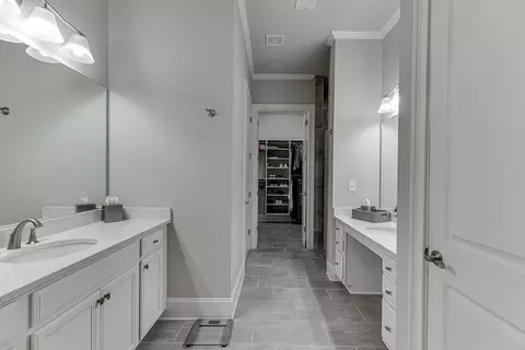 Entry Way - 5890 Overlook Rdg, Suwanee, GA 30024 photo 4 of 6