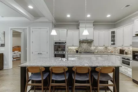 Kitchen - 5890 Overlook Rdg, Suwanee, GA 30024 photo 2 of 6