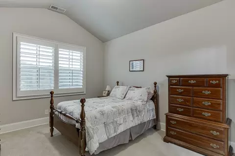 Bedroom - 5890 Overlook Rdg, Suwanee, GA 30024 photo 5 of 7