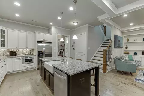 Kitchen - 5890 Overlook Rdg, Suwanee, GA 30024 photo 5 of 6