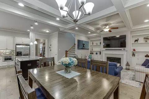 Dining - 5890 Overlook Rdg, Suwanee, GA 30024 photo 3 of 3