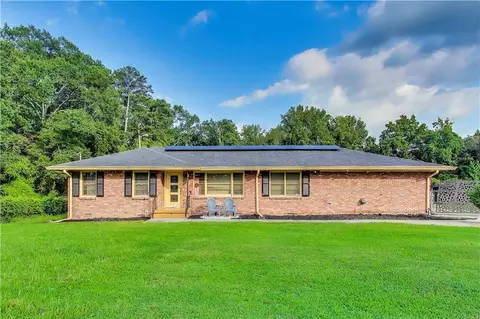 1393 Bolton Rd NW, Atlanta, GA 30331