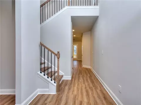 Entry Way - 87 Cooper Dr, Mansfield, GA 30055 photo 2 of 5