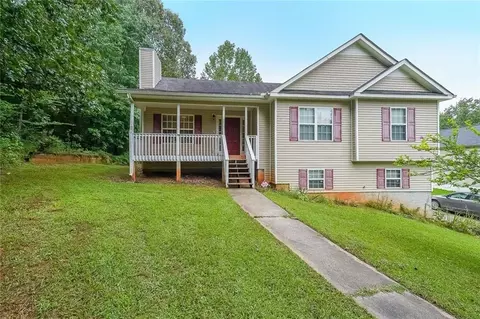 138 Diamond Ct, Carrollton, GA 30116