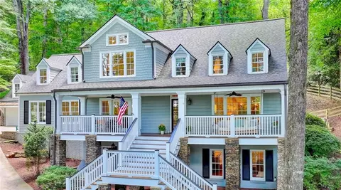 135 River Lndg NE, Sandy Springs, GA 30350