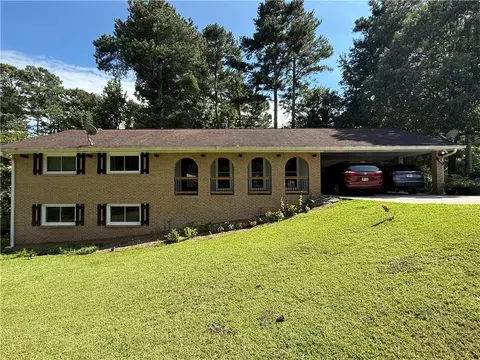 4338 Louis Rd SW, Lilburn, GA 30047