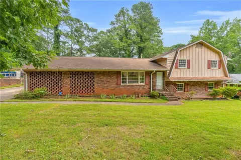 1199 Burbank Trl, Morrow, GA 30260