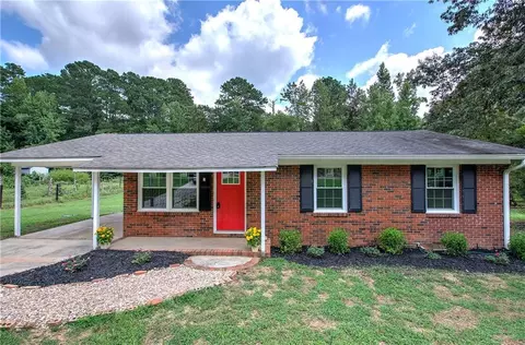 492 Moran Lake Rd NE, Rome, GA 30161