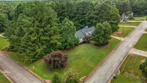 65 Chestnut Dr, Covington, GA 30016