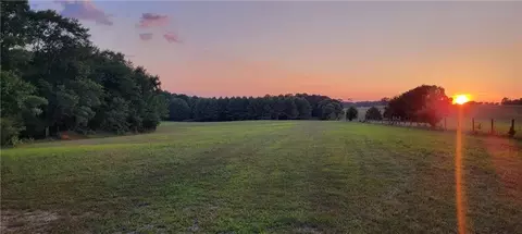 17 Ripplewood Trl, Euharlee, GA 30145